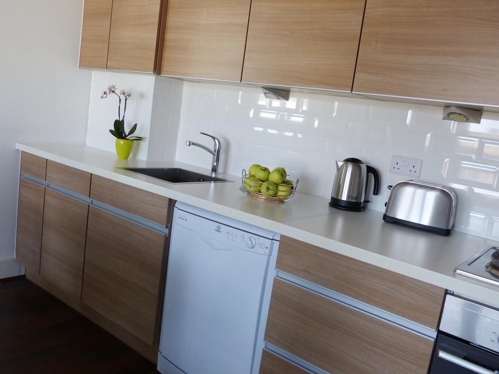 Linx Apartments Skyline Plaza Basingstoke Extérieur photo