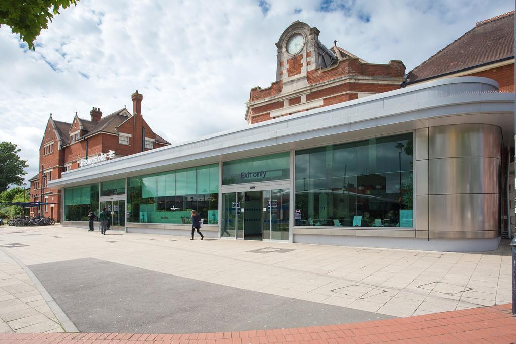 Linx Apartments Skyline Plaza Basingstoke Extérieur photo
