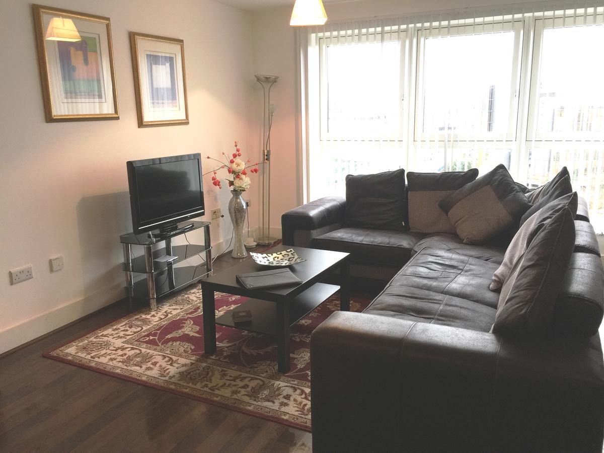 Linx Apartments Skyline Plaza Basingstoke Extérieur photo